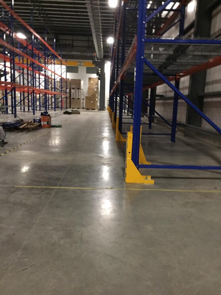 SEGURIDAD EN RACKS INDUSTRIALES